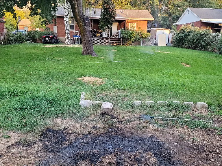 3325 Fowler Ave — Photo 4