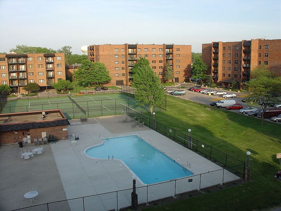 1st image of 9382 Landings Ln Unit 502
