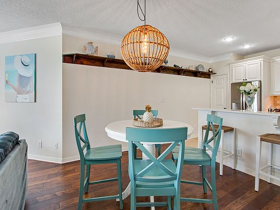 4th image of 3736 Cypress Point Dr APT 206-B