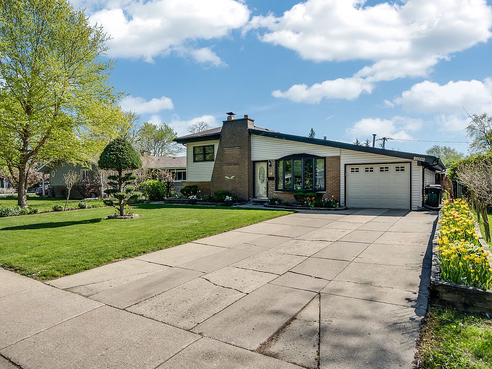 1st image of 13505 S End Ln