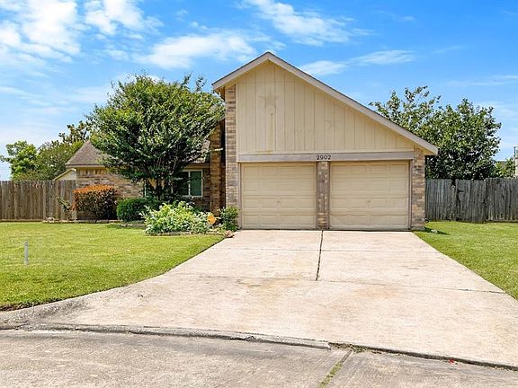 2nd image of 2902 Sand Reef Court