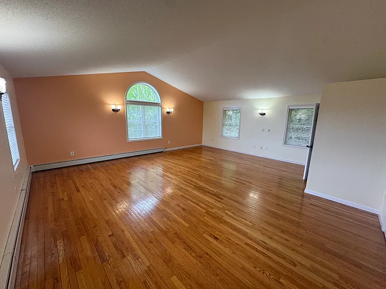 32 Tyler Hill Rd — Photo 12