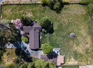 2318 Leonard Rd, Grants Pass, OR 97527