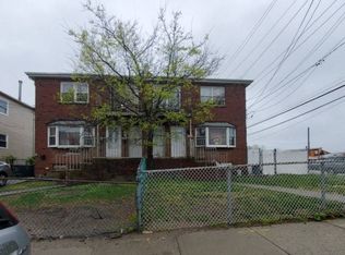 363 Beach 87 St #87, Far Rockaway, NY 11693