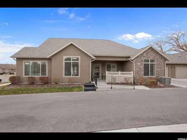 9252 S 2040 W Unit A, West Jordan, UT 84088