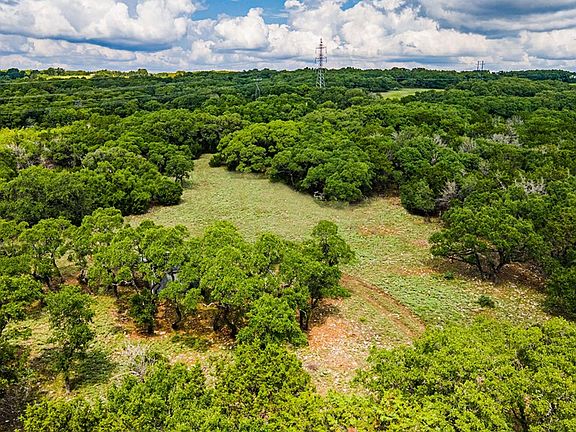 4th image of 755 Tonkawa Trl
