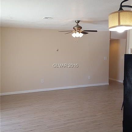 4th image of 3625 Alto Ave
