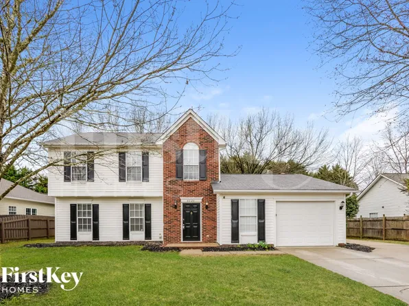 6326 S Bend Ln, Charlotte, NC 28277