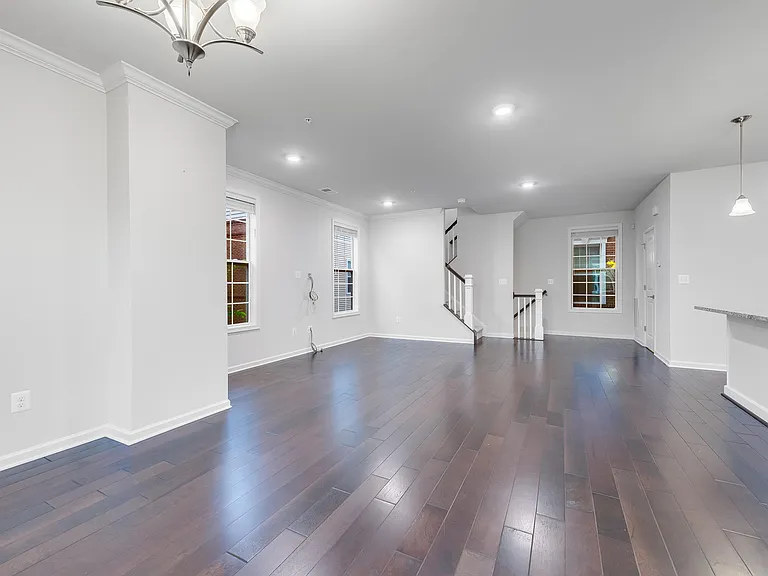 23290 Milltown Knoll Sq #118 — Photo 8
