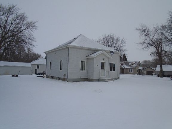 4th image of 1121 13th Ave N