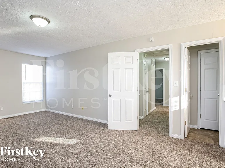 511 Palmyra Dr — Photo 6
