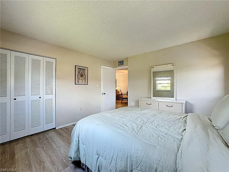 300 Forest Lakes Blvd #201 — Photo 21