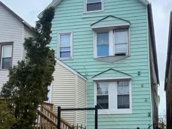 8927 S Muskegon Ave, Chicago, IL