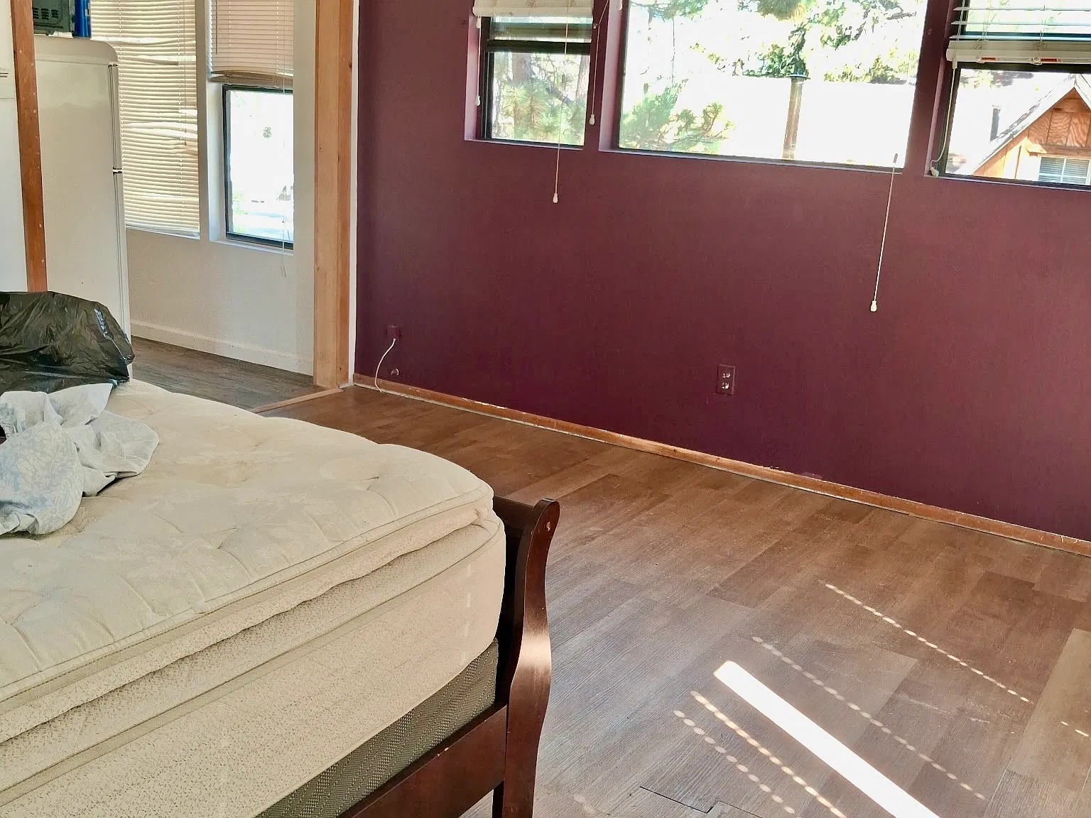 Studio, 220 sqft, $1,190 — Photo 3