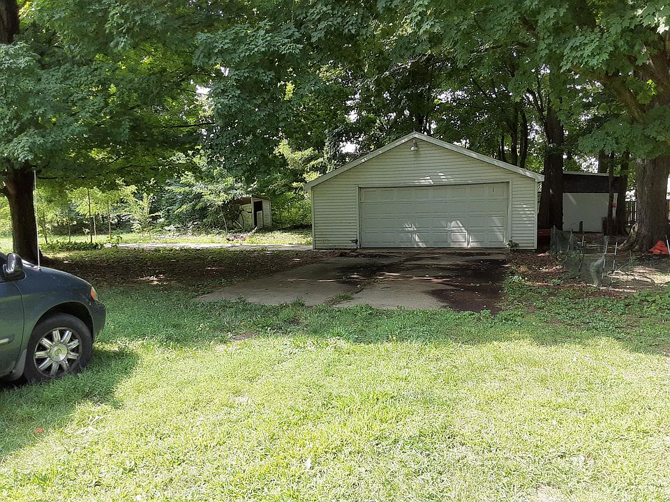 68690 Mott St, White Pigeon, MI 49099 Zillow