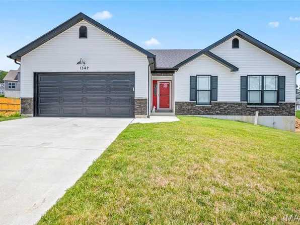 1542 Louisiana Dr, Herculaneum, MO 63048
