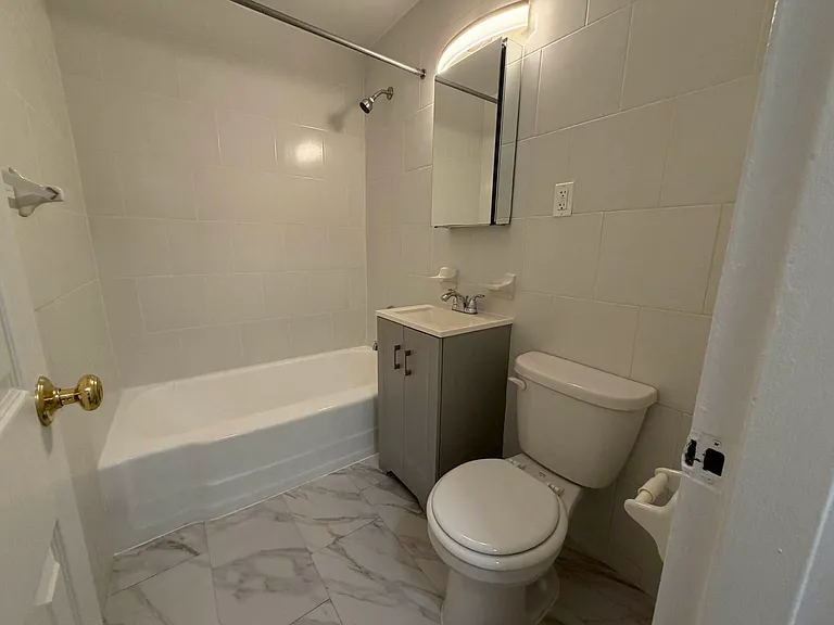 611 Banner Ave #1 — Photo 11