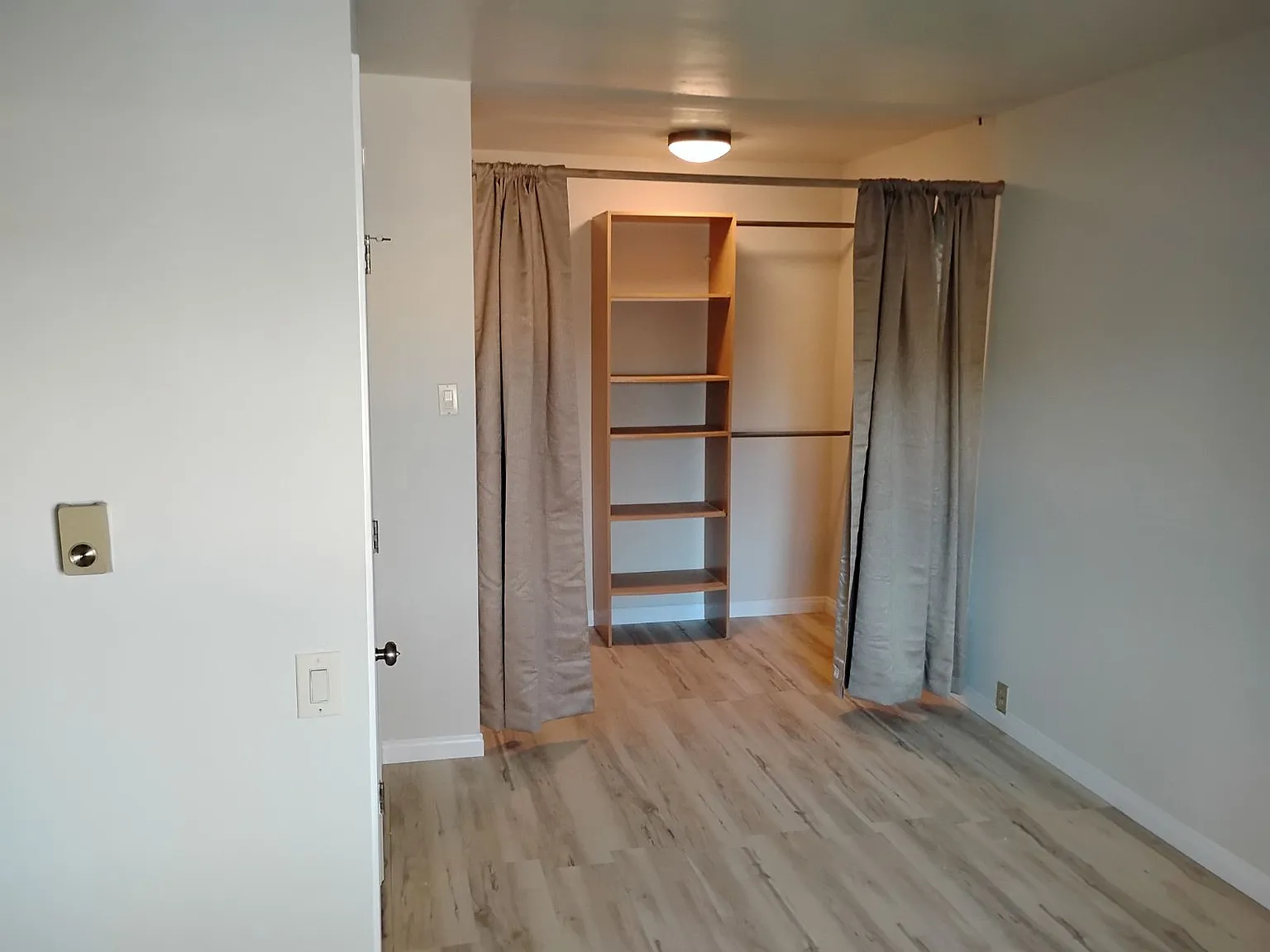 4 bed, 1576 sqft, $1,200 — Photo 4