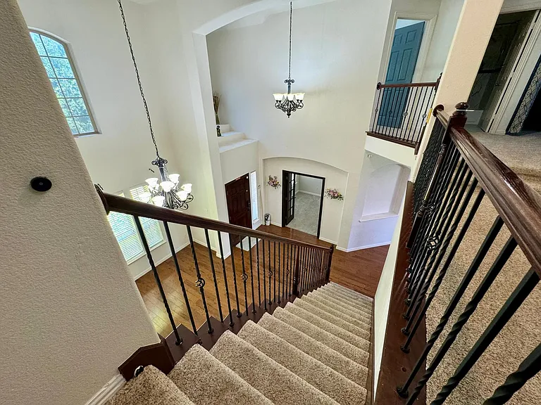 5604 Belton Ln — Photo 9