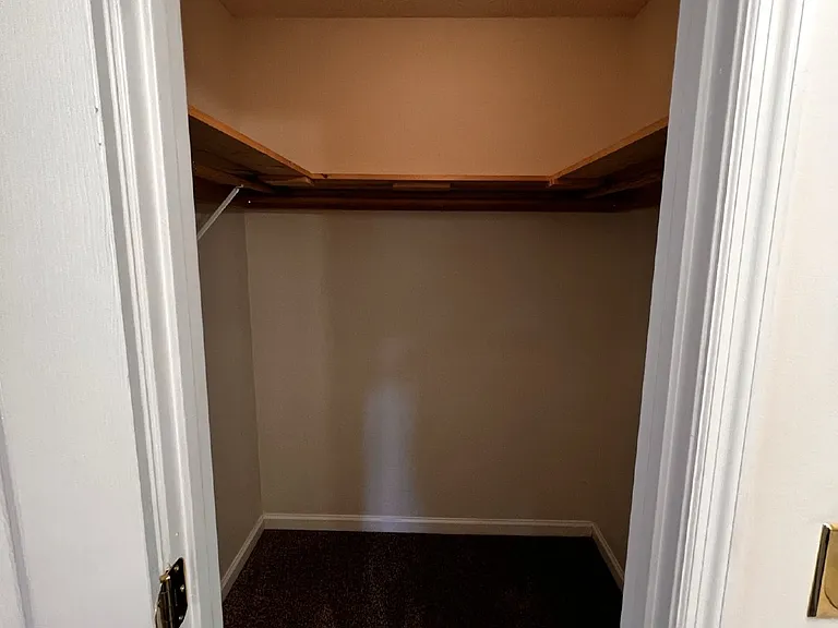 160 Waters Ave — Photo 15