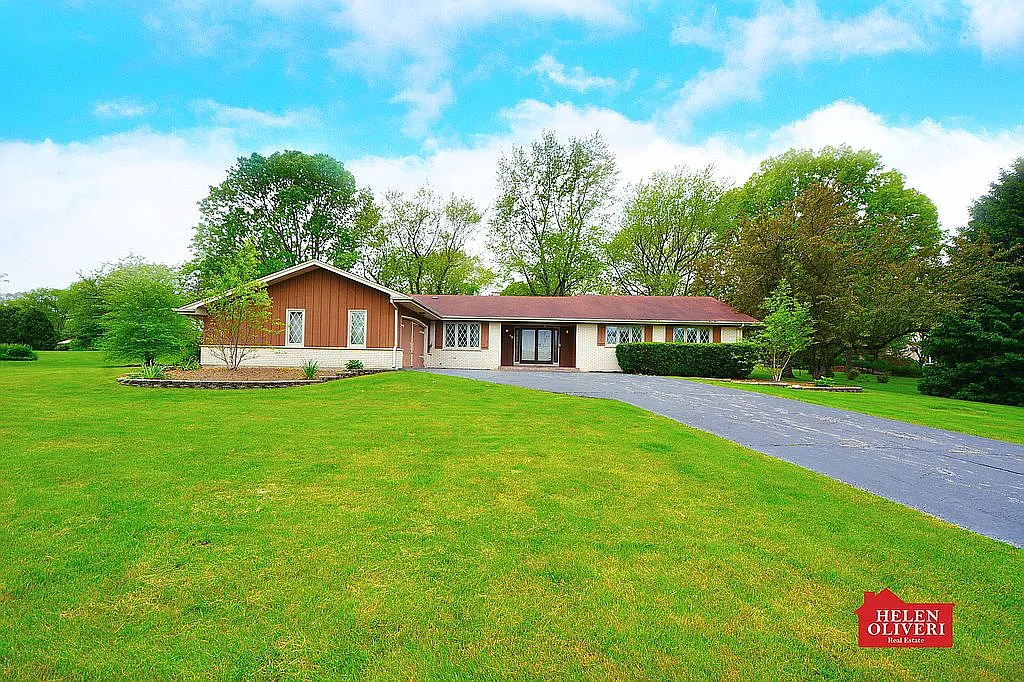 43 Darlington Dr photo 1