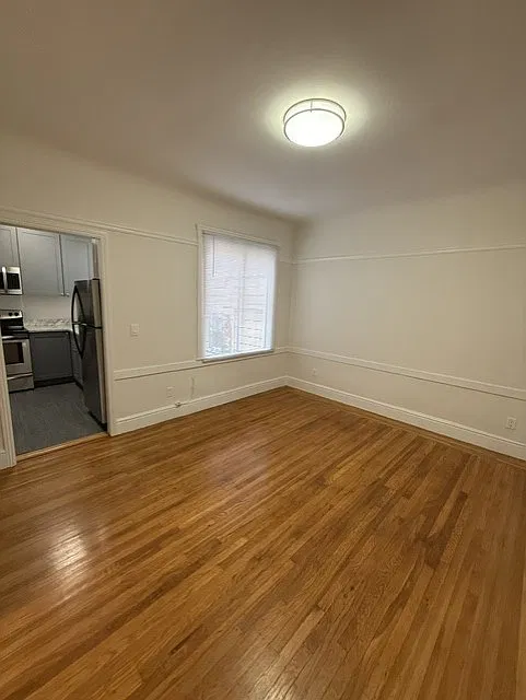 811 14th St #4