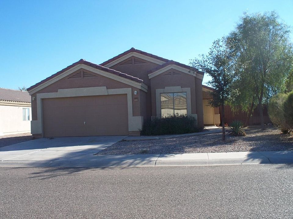 1st image of 815 W Saguaro St