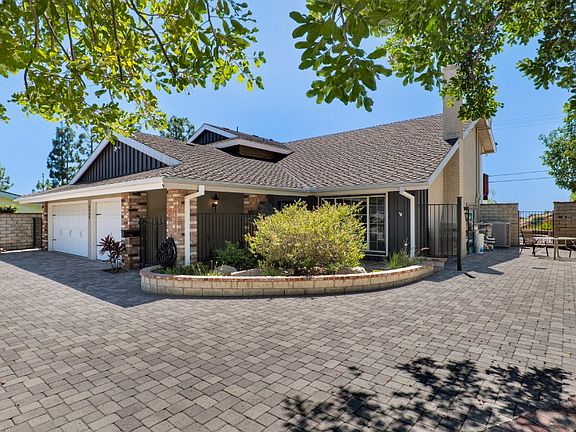 4th image of 3003 Mesa Verde Dr