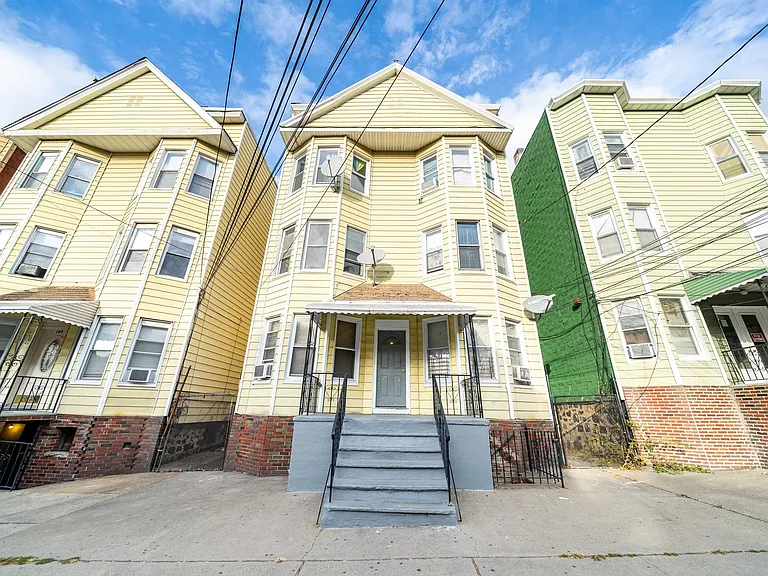 164 Highland Ave #4 — Photo 11