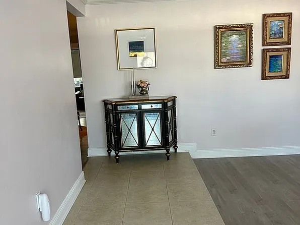 5810 SW 89th Ct, Miami, FL 33173