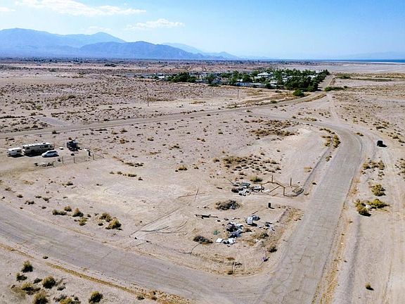 4th image of 778 Kahoolawe Ave