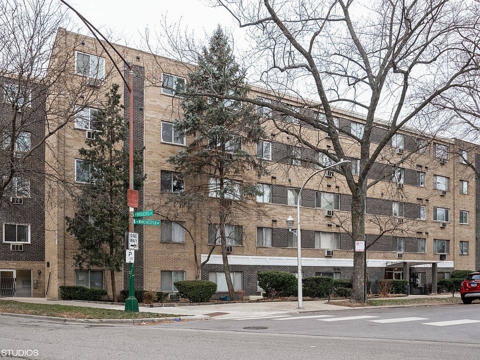 1st image of 7306 N Winchester Ave APT 402