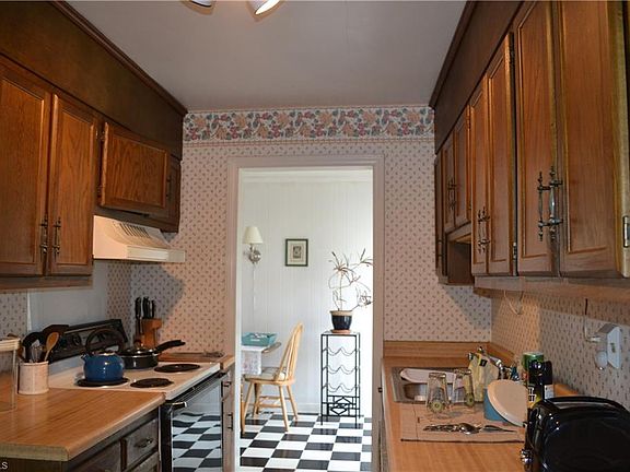 5th image of 1503 N Elam Ave