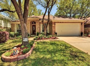 1302 Nightingale Dr, Cedar Park, TX 78613