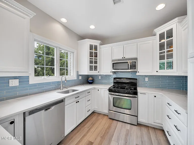 302 Villa Dr — Photo 19