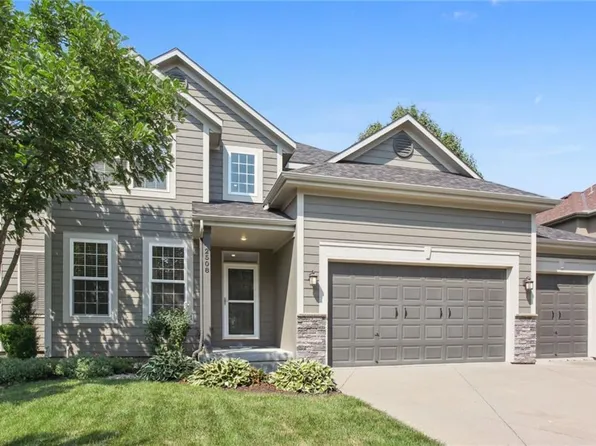 2508 SW Valley Ridge Ln, Lees Summit, MO 64082