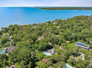 12 Knoll Rd, Southampton, NY 11968