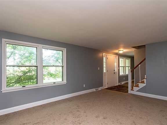5th image of 8240 E Seneca Tpke