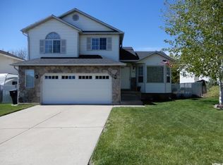332 W Mutton Hollow Rd, Kaysville, UT 84037