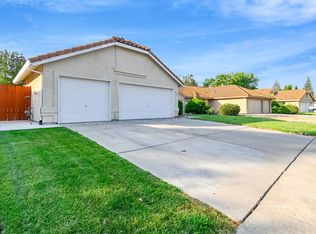5111 Charter Ct, Rocklin, CA 95765