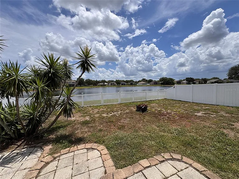 2232 Colville Chase Dr — Photo 17
