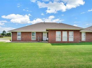 3001 White Tail Dr, Altus, OK 73521