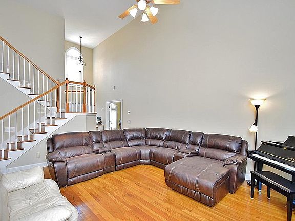 4th image of 6518 Wauka View Dr