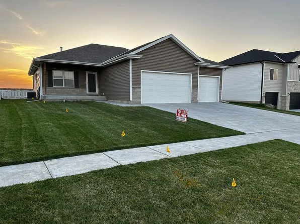 1228 S 8th St, Ashland, NE 68003