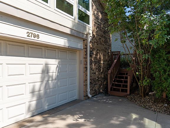 4th image of 2796 Robinwood Way