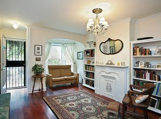 5 Reeve Pl, Brooklyn, NY 11218