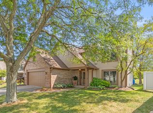 8547 Woodstone Way S, Indianapolis, IN