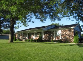 204 Pine Ridge St, Marshfield, MO 65706