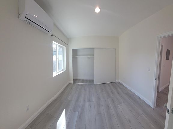 5th image of 8802 1/2 Sandlock St