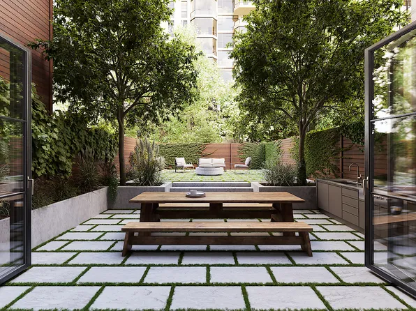 23 West 12th Street image 3 of 18